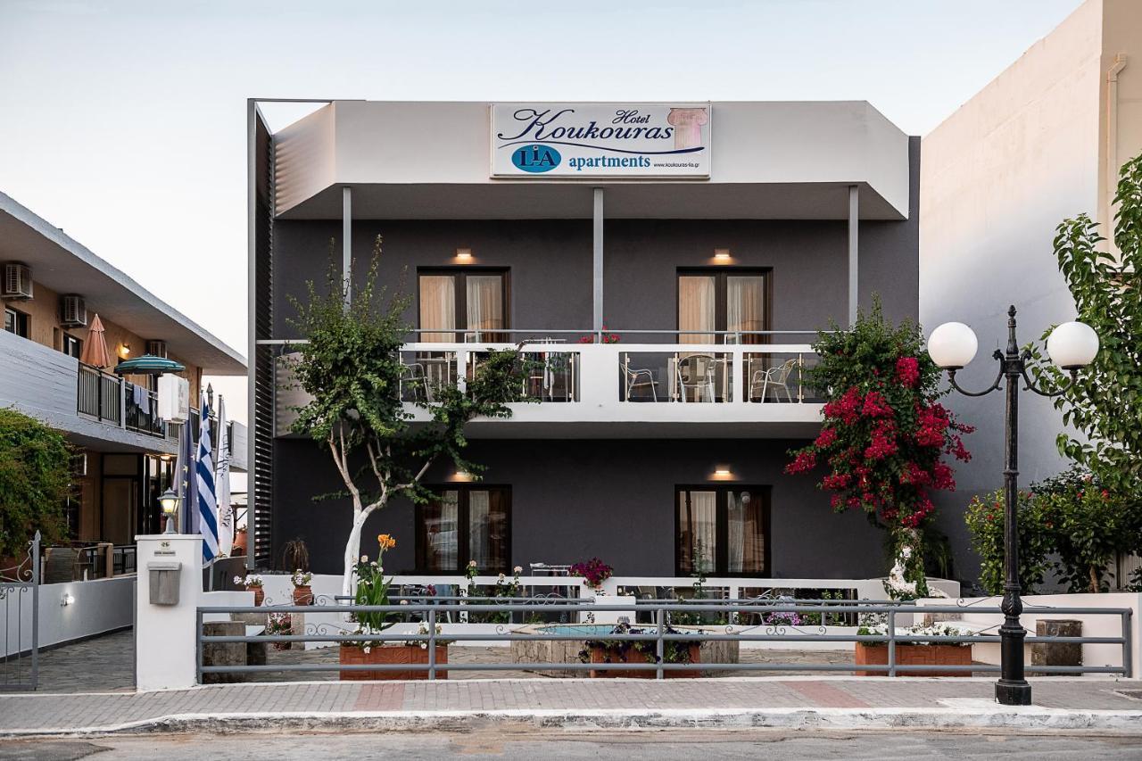 Lia Beachfront Apartments Stalos Ngoại thất bức ảnh